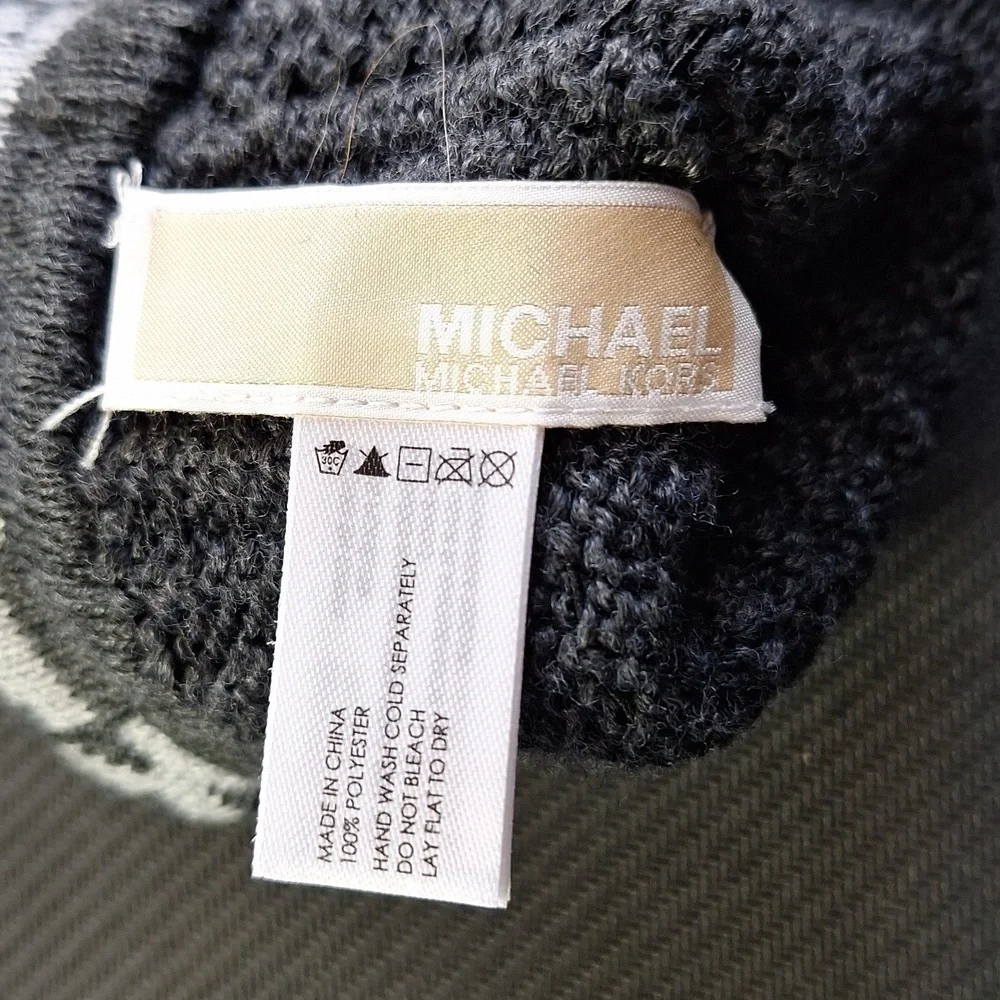 Michael Kors Knit Gloves Gray Logo Print Cuff